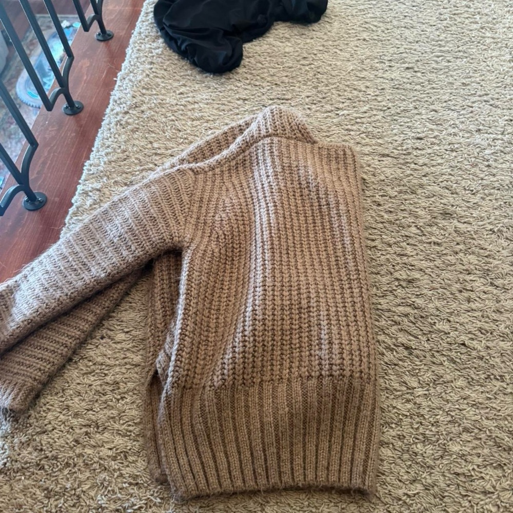 Source Unknown Tan Crew Neck Sweater Cozy Knit - Picture 2 of 4